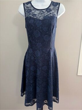 Dressystar- Navy Floral Lace Sleeveless Dress